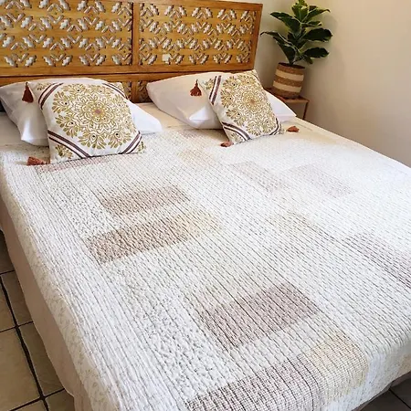 Au Coeur De Juan A Deux Pas Des Plages Apartament