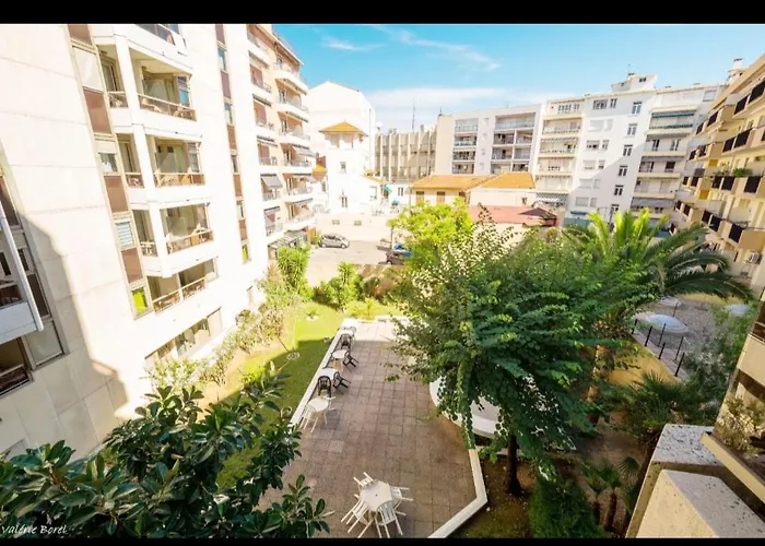 Au Coeur De Juan A Deux Pas Des Plages アンティーブ