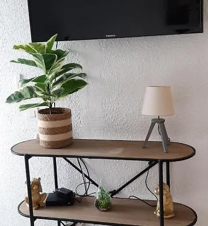 Au Coeur De Juan A Deux Pas Des Plages