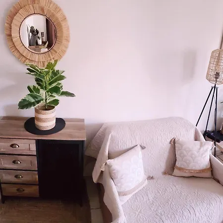 Au Coeur De Juan A Deux Pas Des Plages *